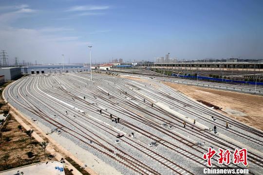 圖為俯瞰基地?！堖h(yuǎn) 攝